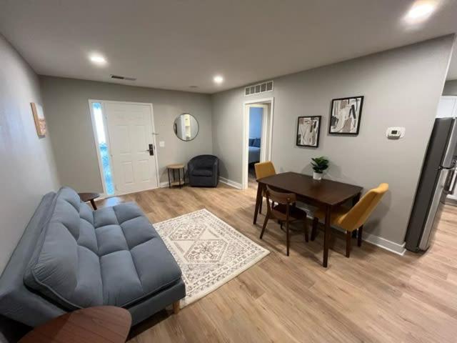Aksarben Apt-Close To Uno & I80 Omaha Luaran gambar
