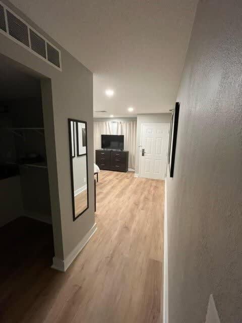 Aksarben Apt-Close To Uno & I80 Omaha Luaran gambar